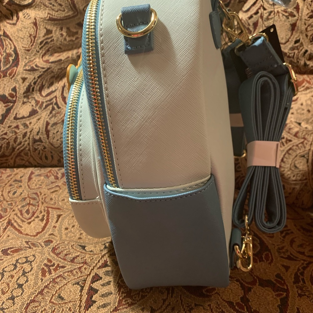 SOLD NWT Disney Alice in Wonderland Backpack. Reg $74.90 - Picture 7 of 8